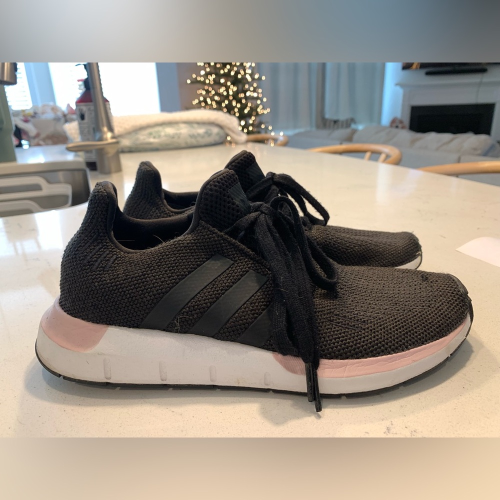 Adidas swift runs
